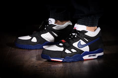 nike air trainer 3 black deep royal